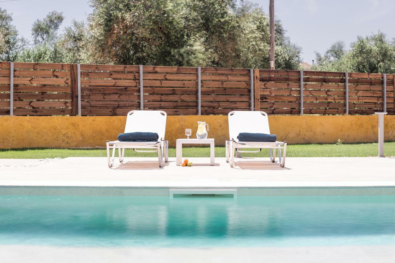Dimitris Villa *